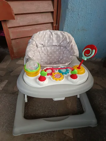 BABY FOREIGN WALKER